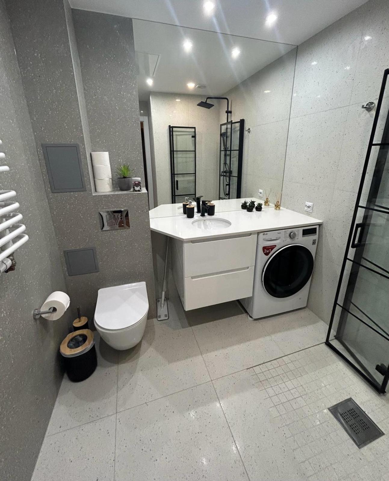 Apartment Targowa L11 Lublin Buitenkant foto
